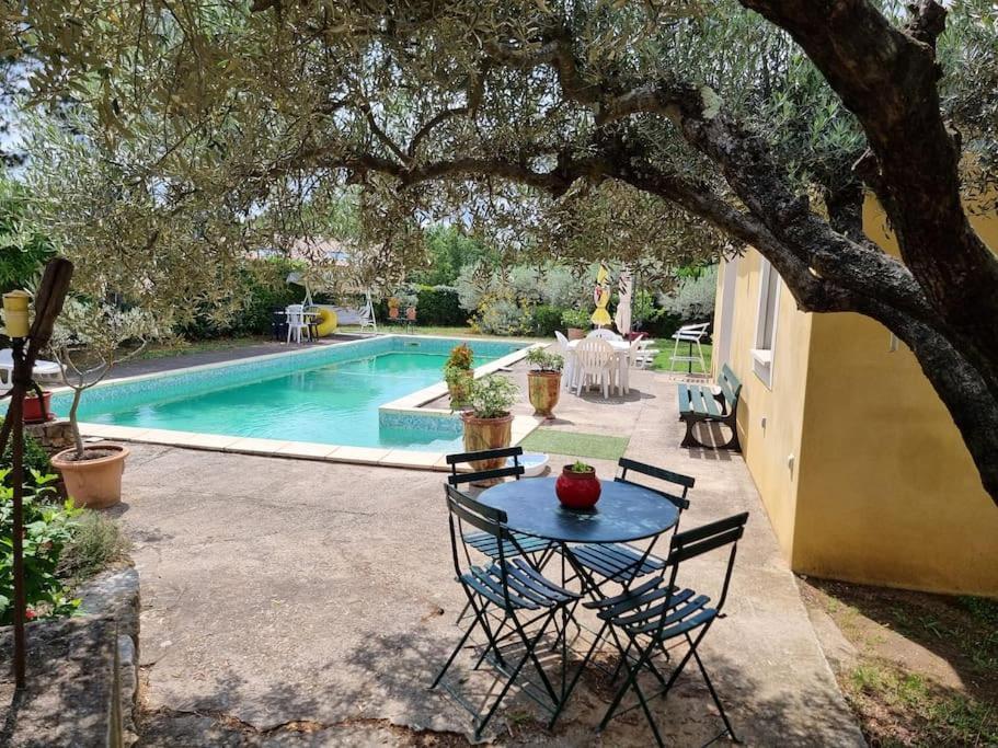 Gite Avec Piscine Au Coeur De La Vallee De La Ceze Saint-Laurent-de-Carnols Экстерьер фото